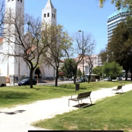 Ola ! Central Lightning Quiet View Garden 10mn Airport Appartement Lissabon