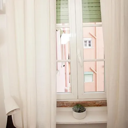 Apartamento Ola ! Central Lightning Quiet View Garden 10mn Airport *